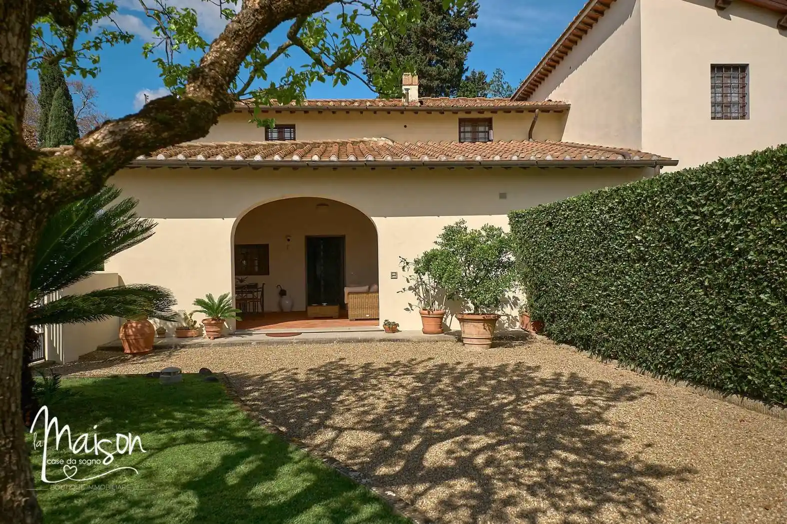 Rustico - Casale in vendita a Campi Bisenzio