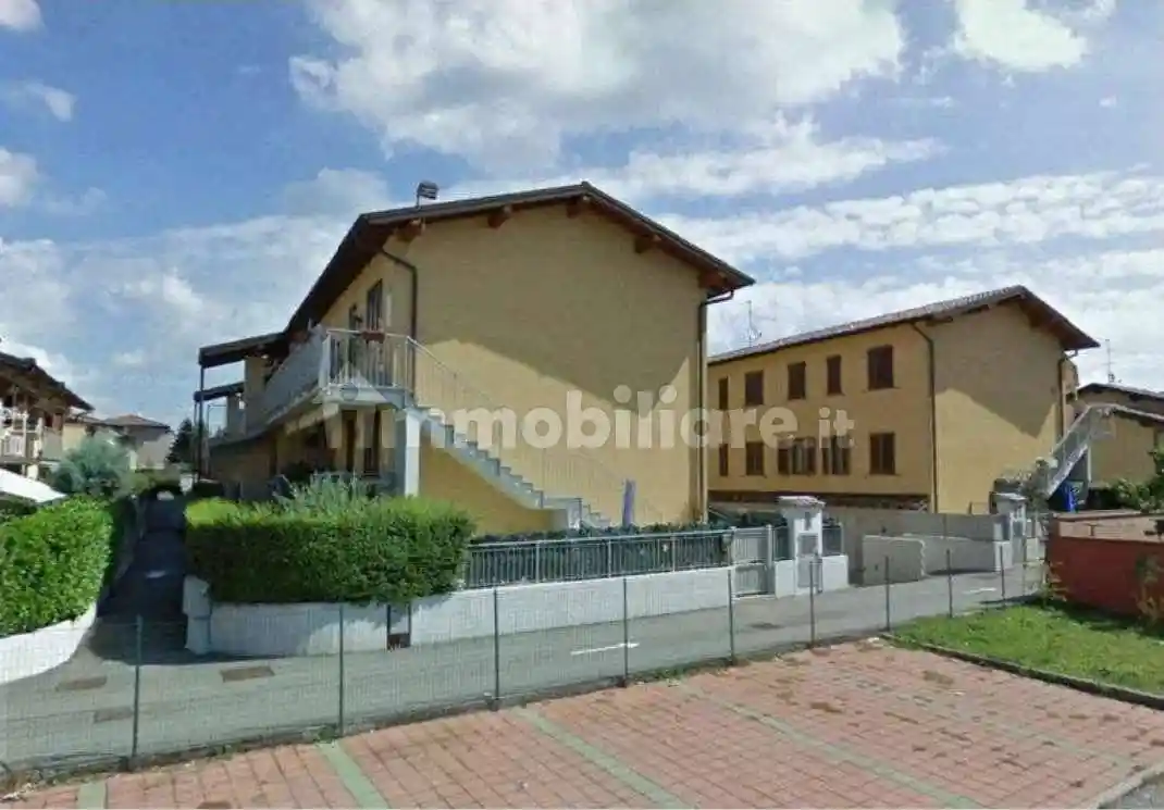 Appartamento in vendita a Dovera