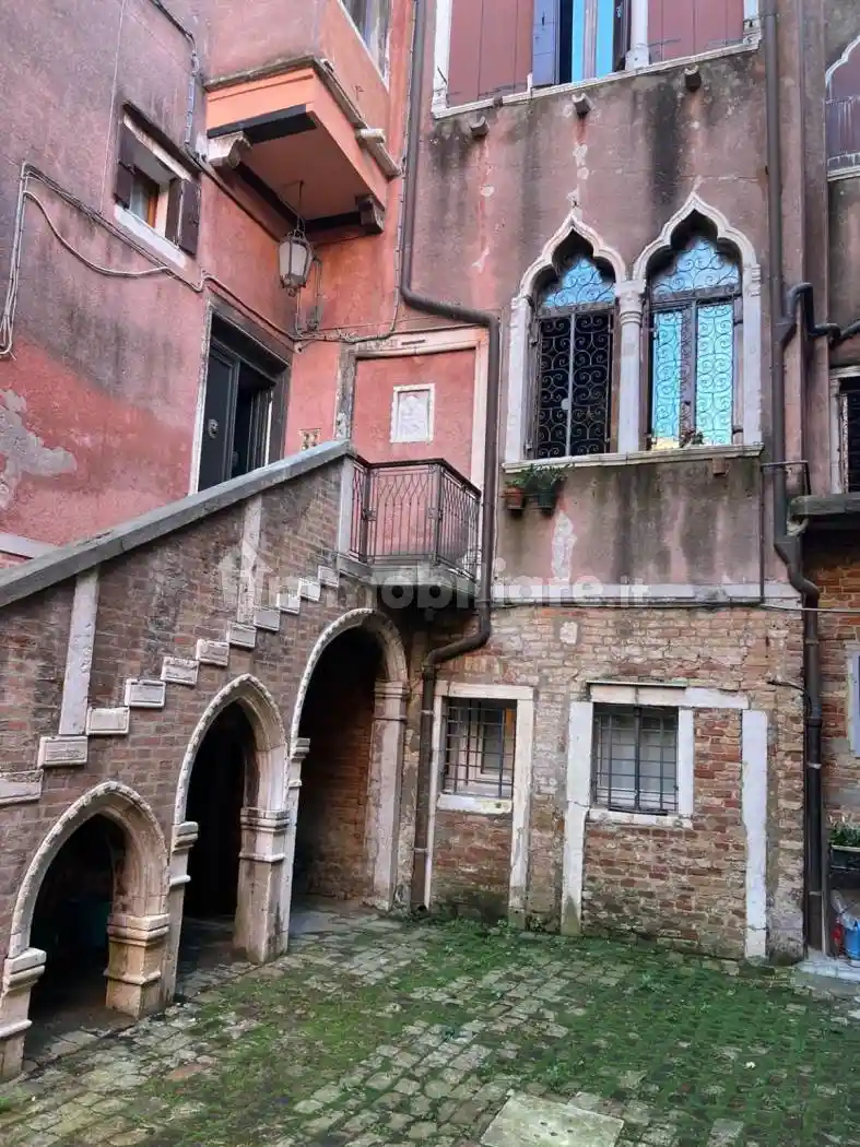 Appartamento in vendita a Venezia