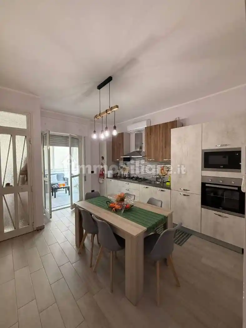 Casa indipendente in vendita a Lamezia Terme