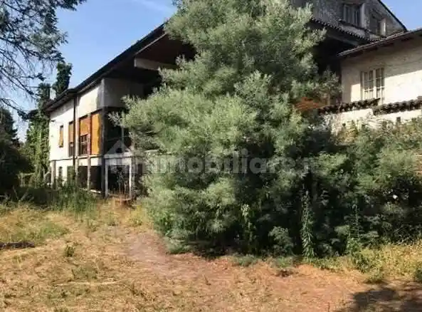 Palazzo - Stabile in vendita a Robecchetto con Induno