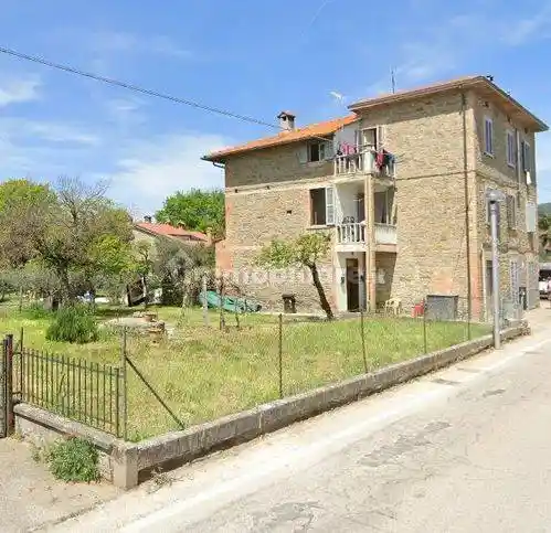 Villa in vendita a Tuoro sul Trasimeno