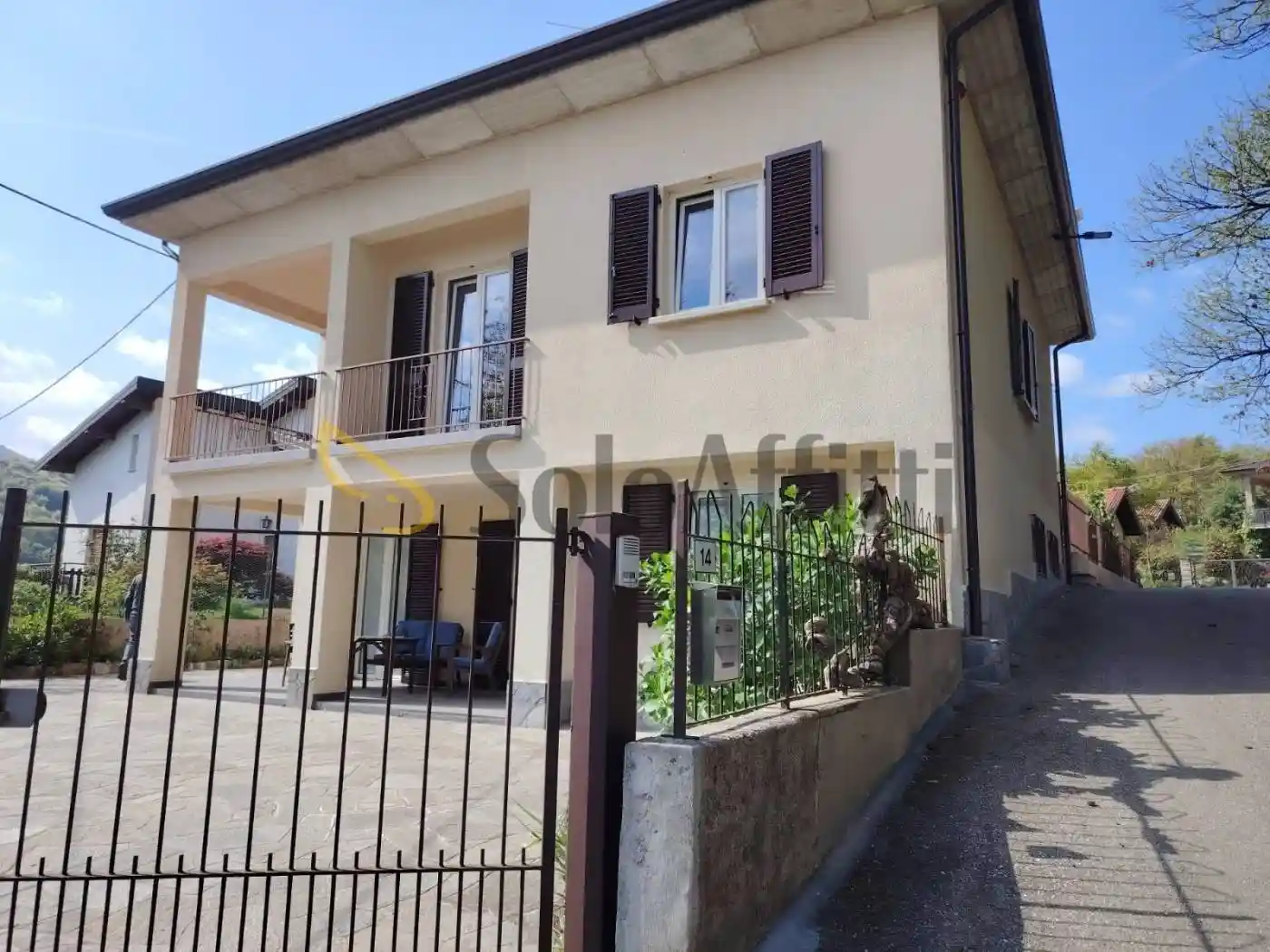 Appartamento in affitto a Marchirolo