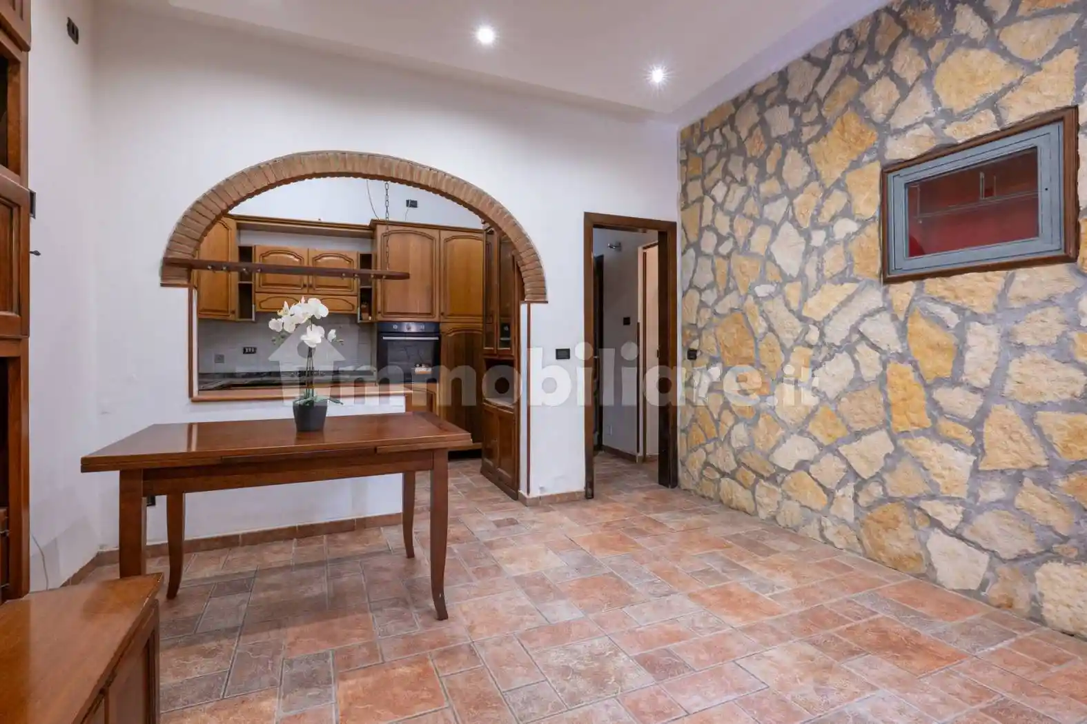 Appartamento in vendita a Cascina