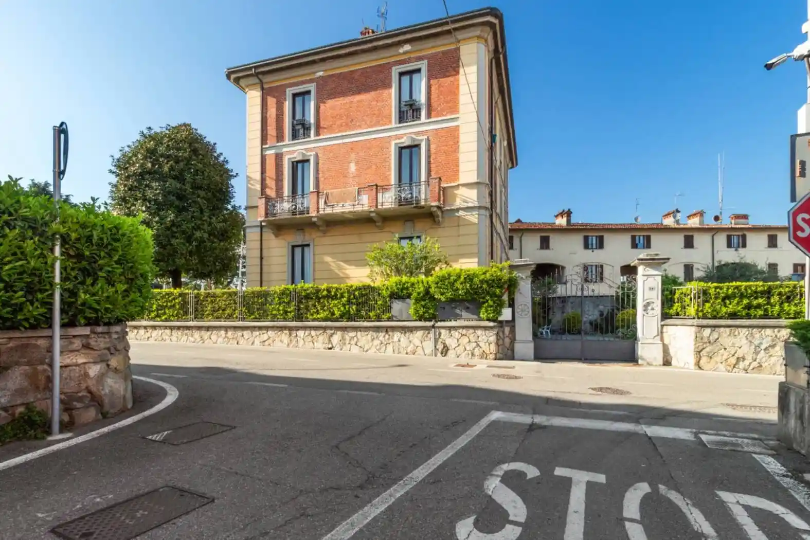 Appartamento in vendita a Lambrugo