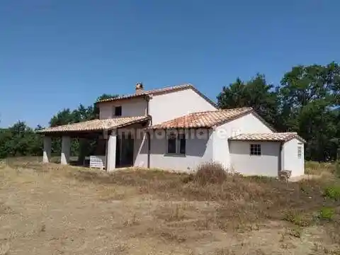 Rustico - Casale in vendita a Sorano