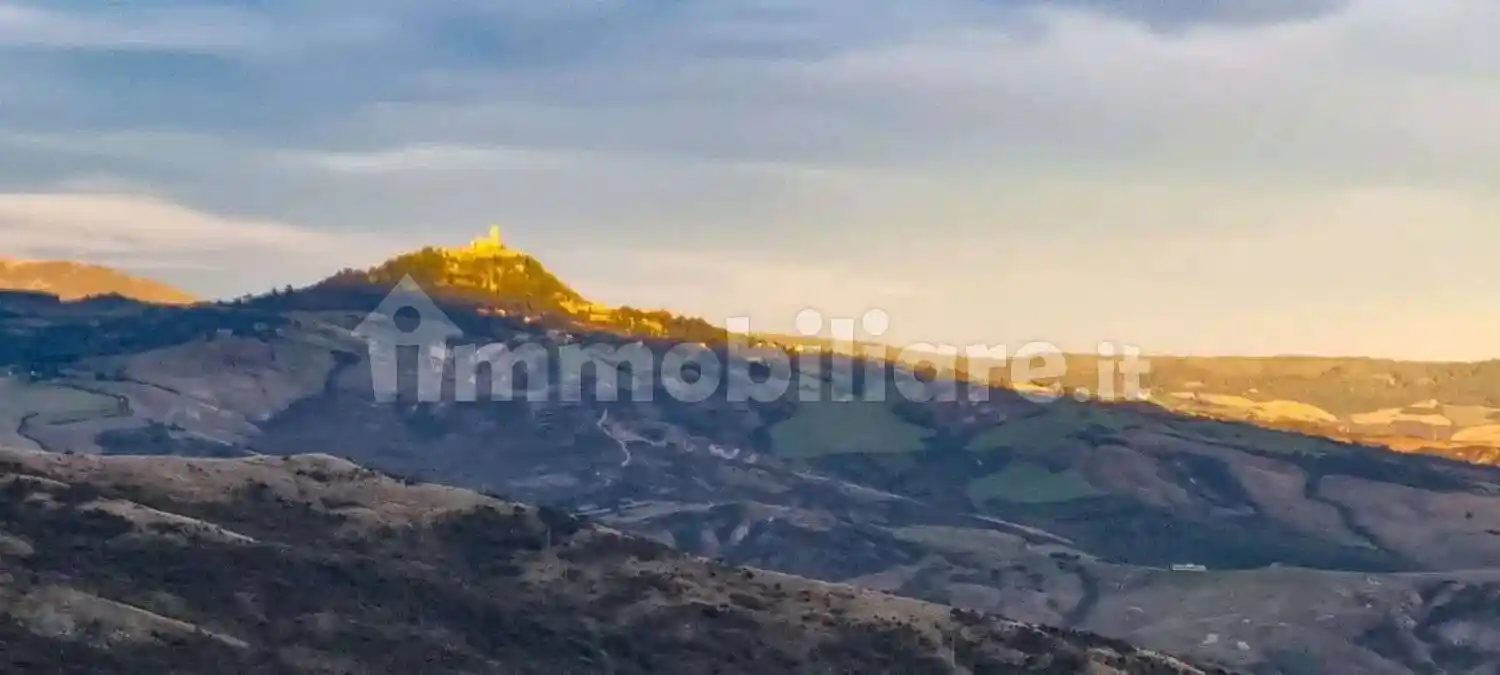 Rustico - Casale in vendita a Abbadia San Salvatore