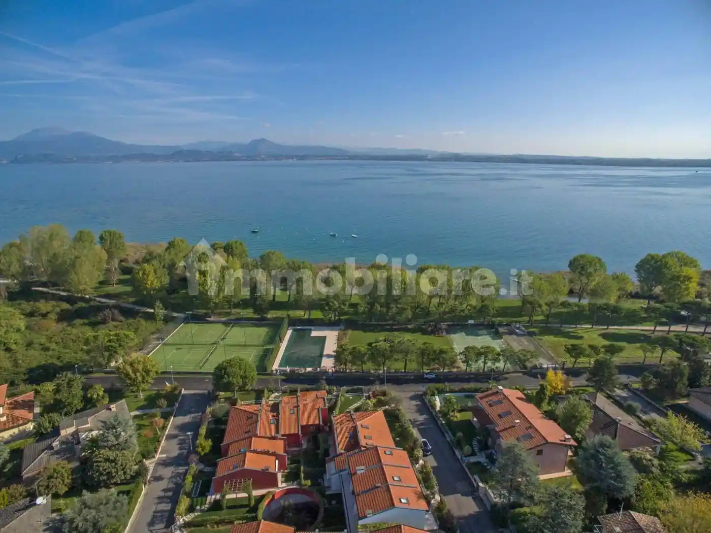 Appartamento in vendita a Sirmione