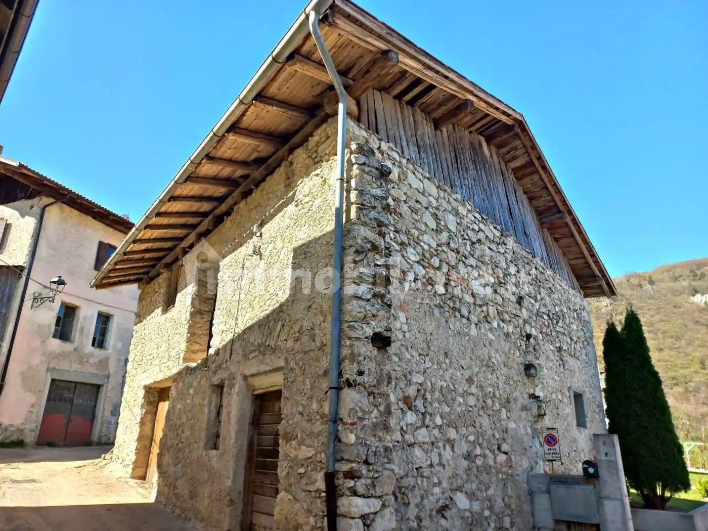 Rustico - Casale in vendita a Borgo Valsugana