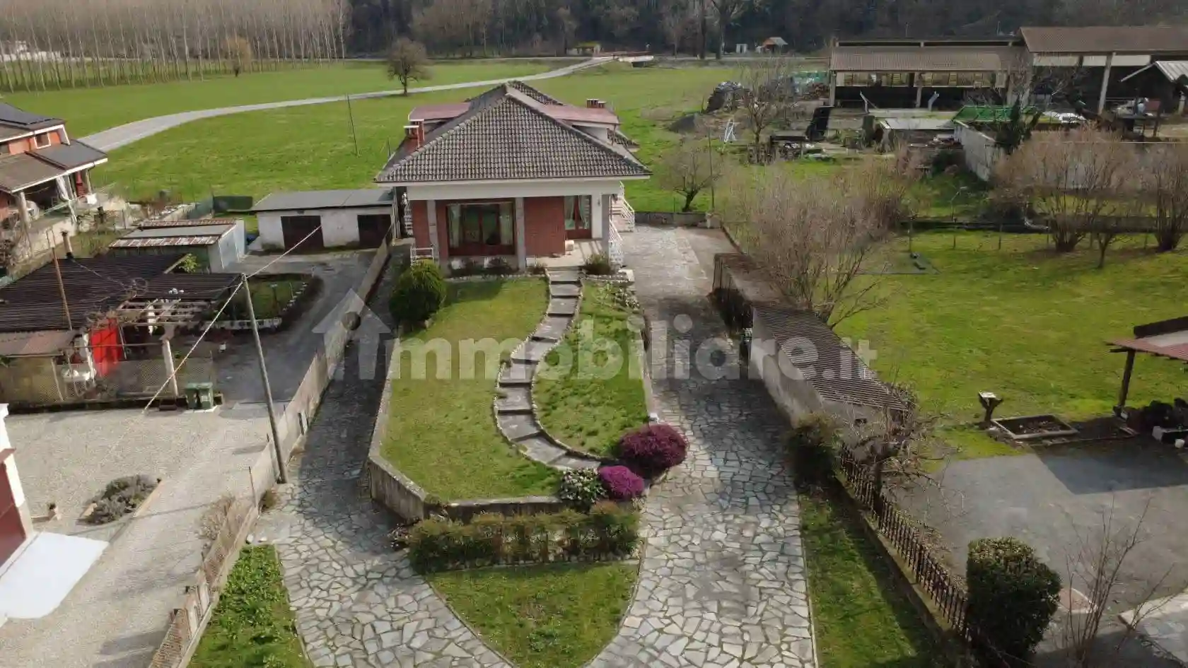 Villa - foto 3
