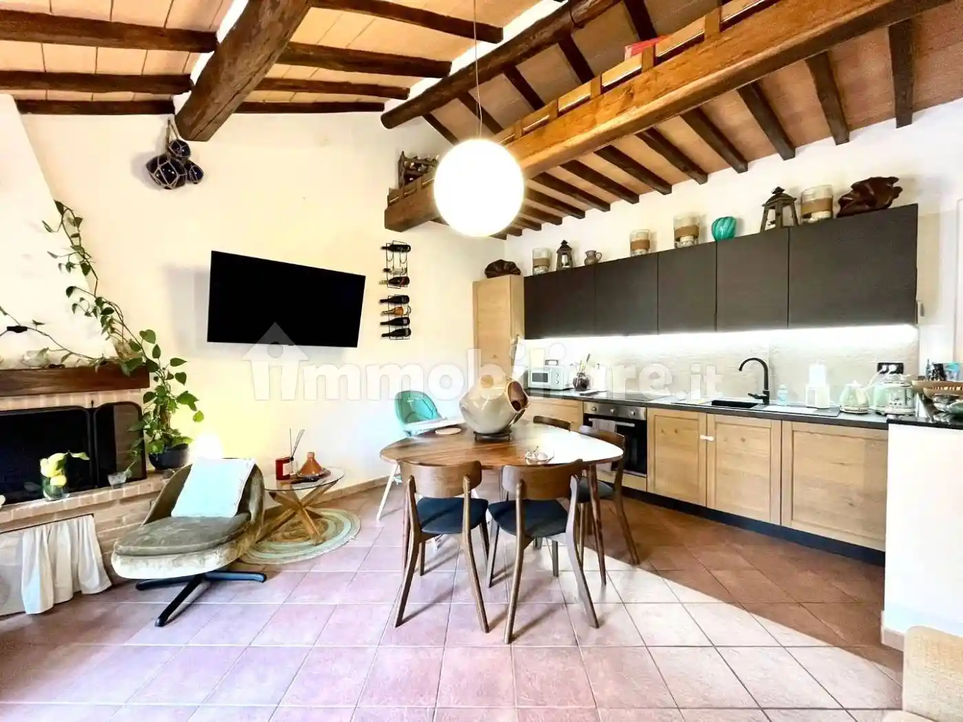 Appartamento in vendita a Massa