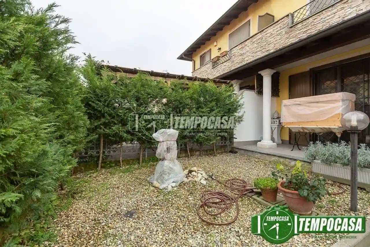 Villetta a schiera - foto 2