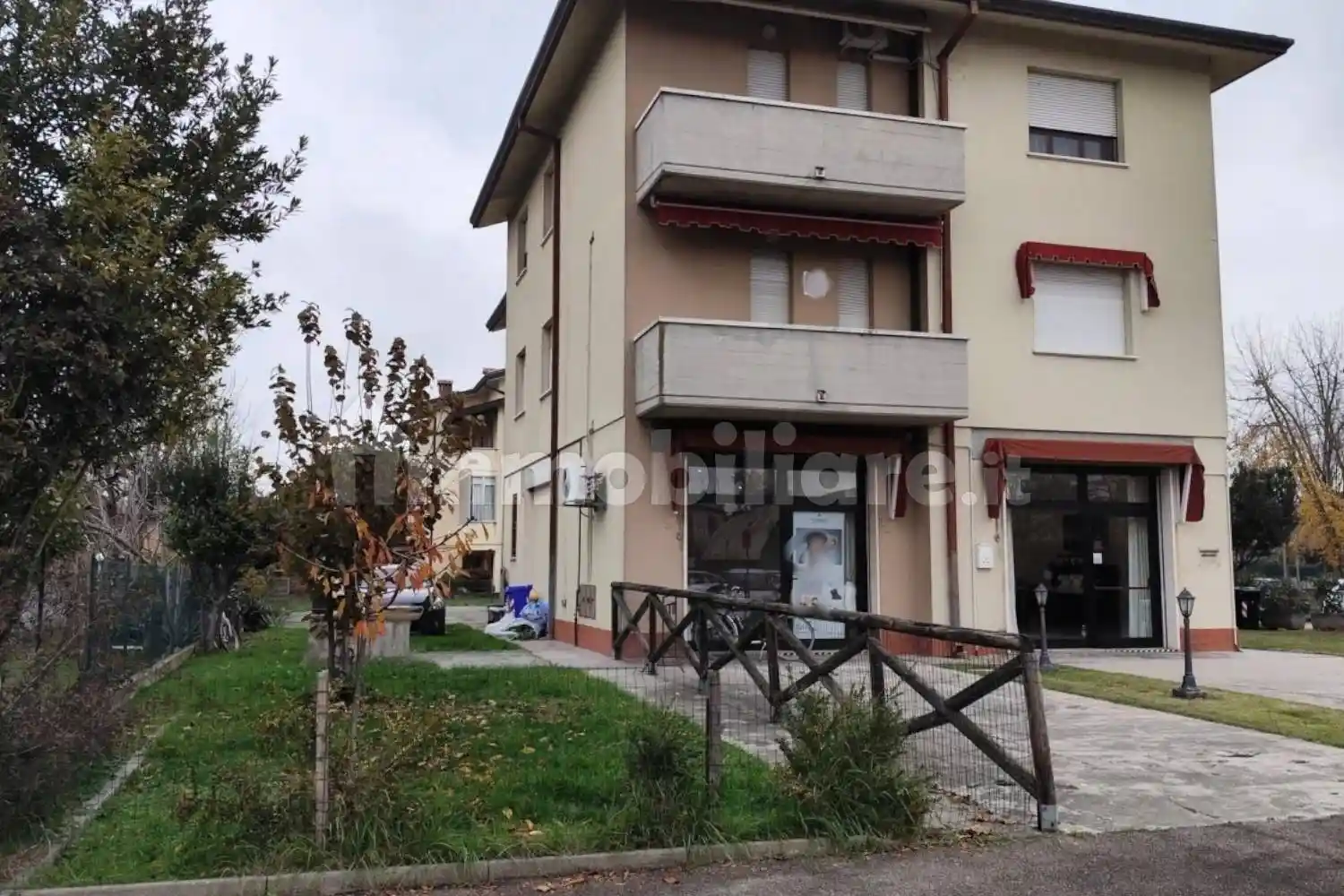 Appartamento in vendita a Tresignana