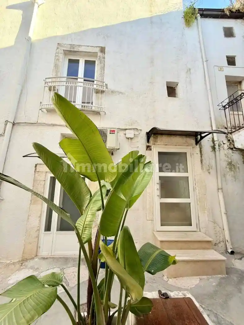 Casa indipendente in vendita a Cassano delle Murge
