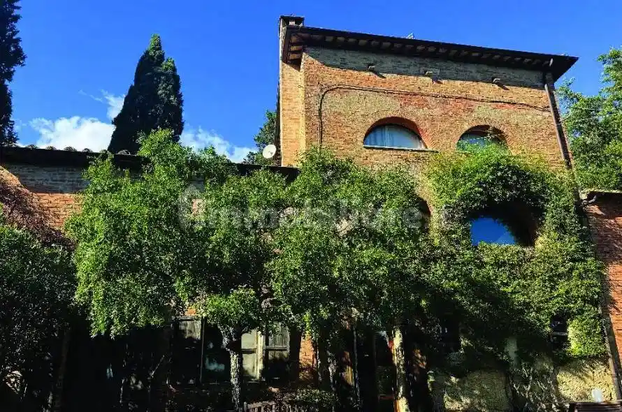 Villa in vendita a Chiusi
