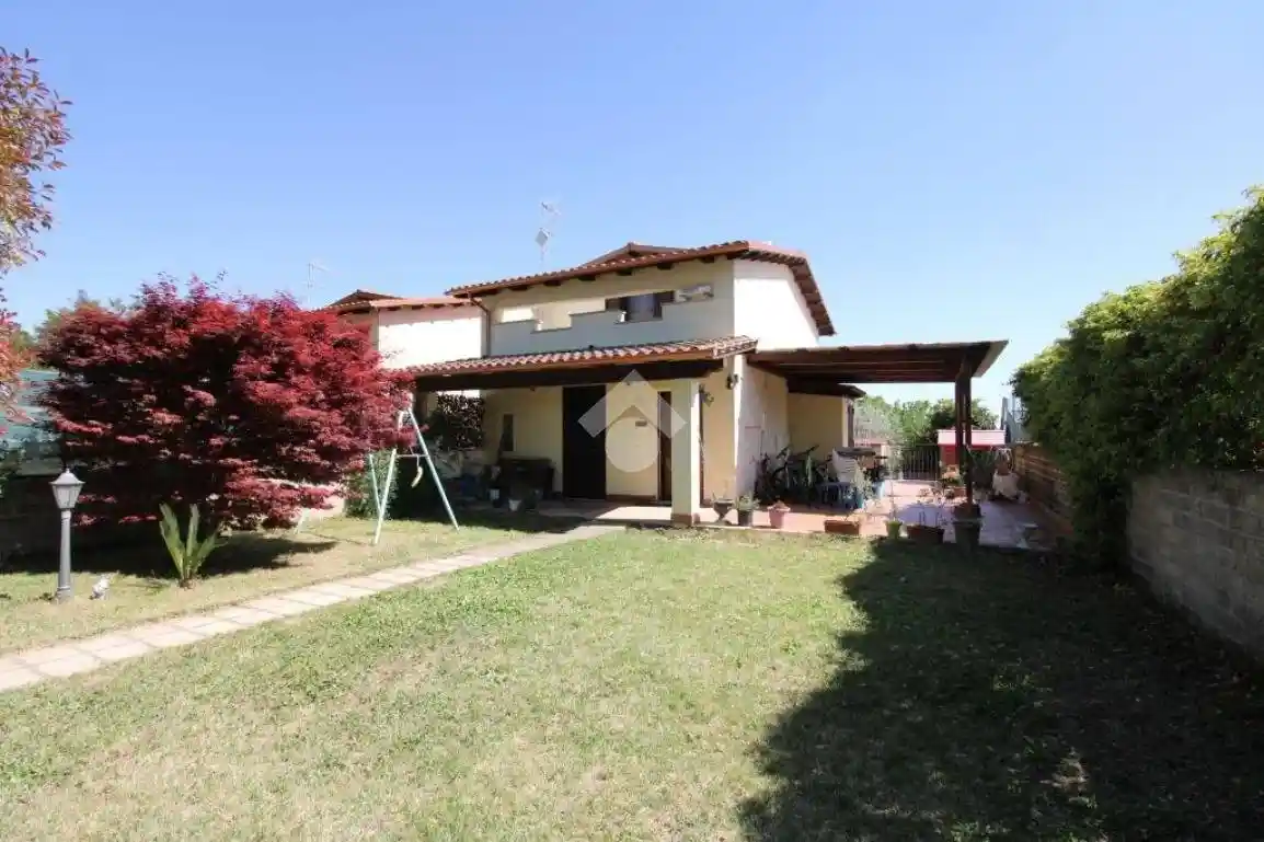 Villa in vendita a Morlupo