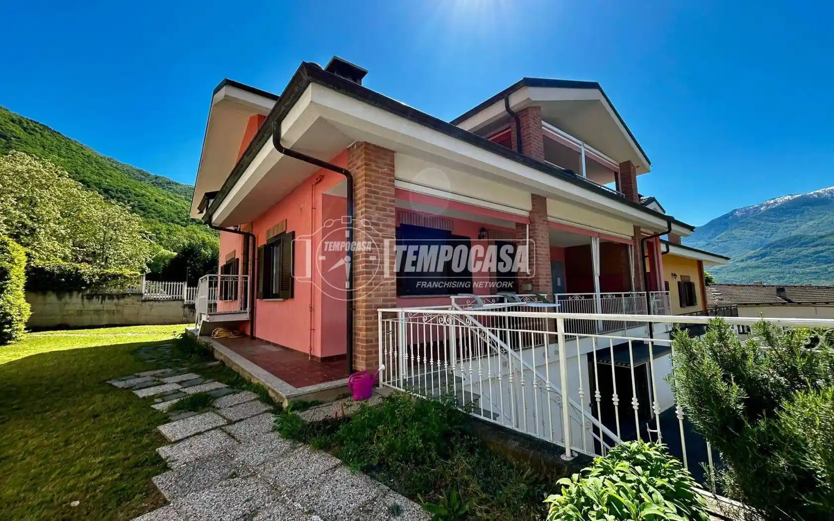 Villa in vendita a Bruzolo