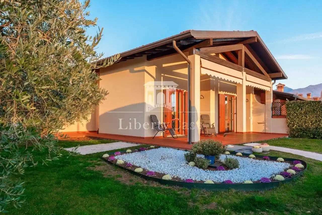 Villa in vendita a San Felice del Benaco