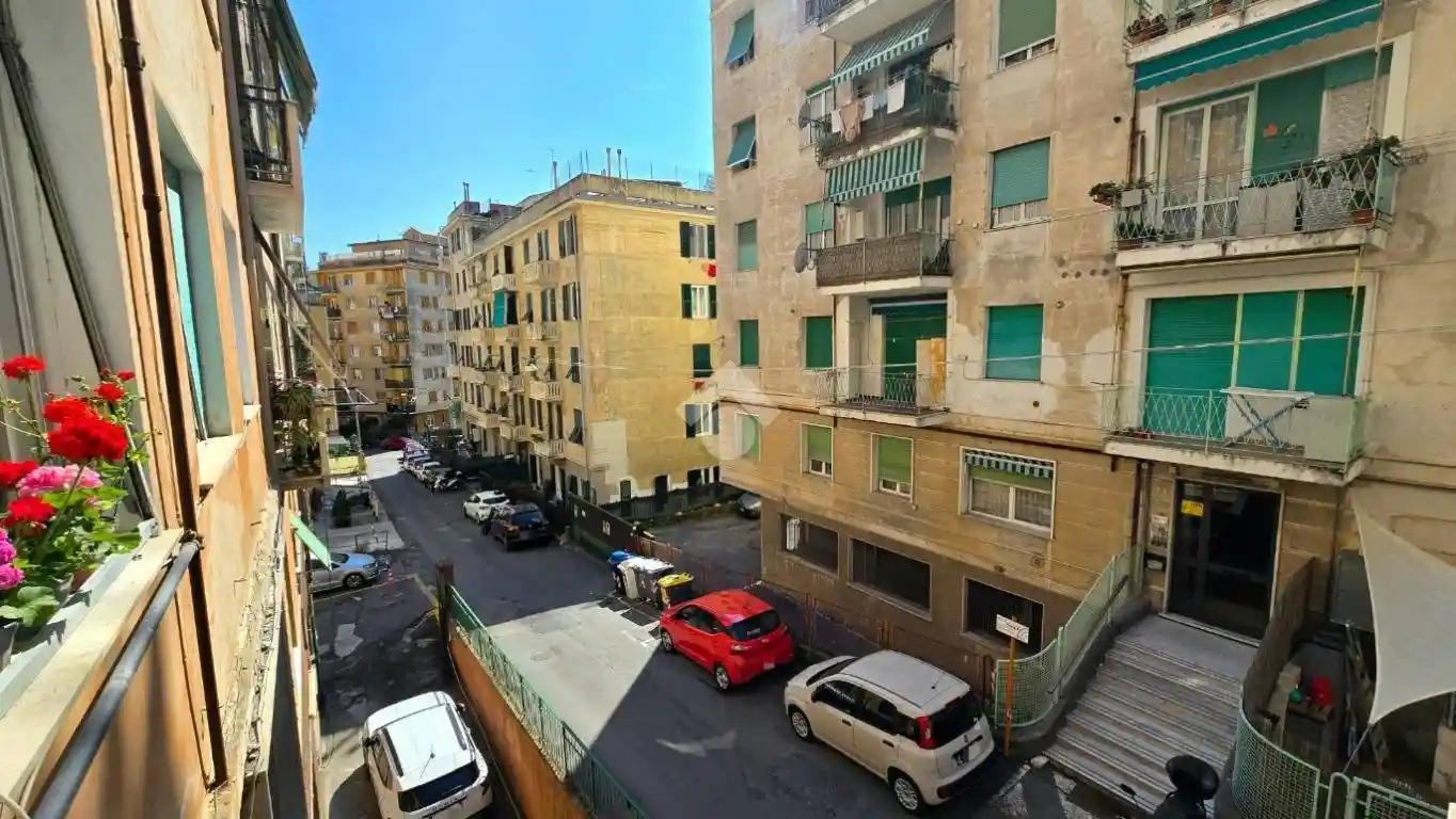 Appartamento in vendita a Genova
