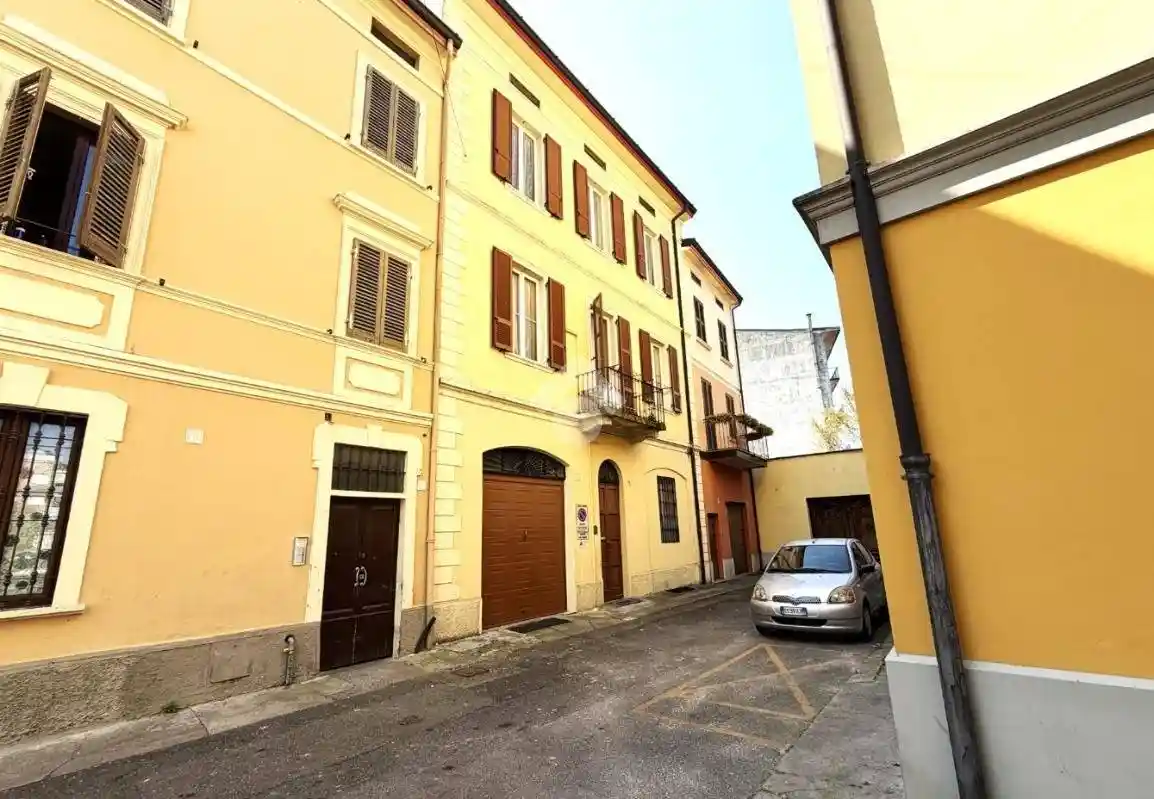 Casa indipendente in vendita a Cremona