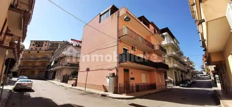 Appartamento in vendita a Capri Leone