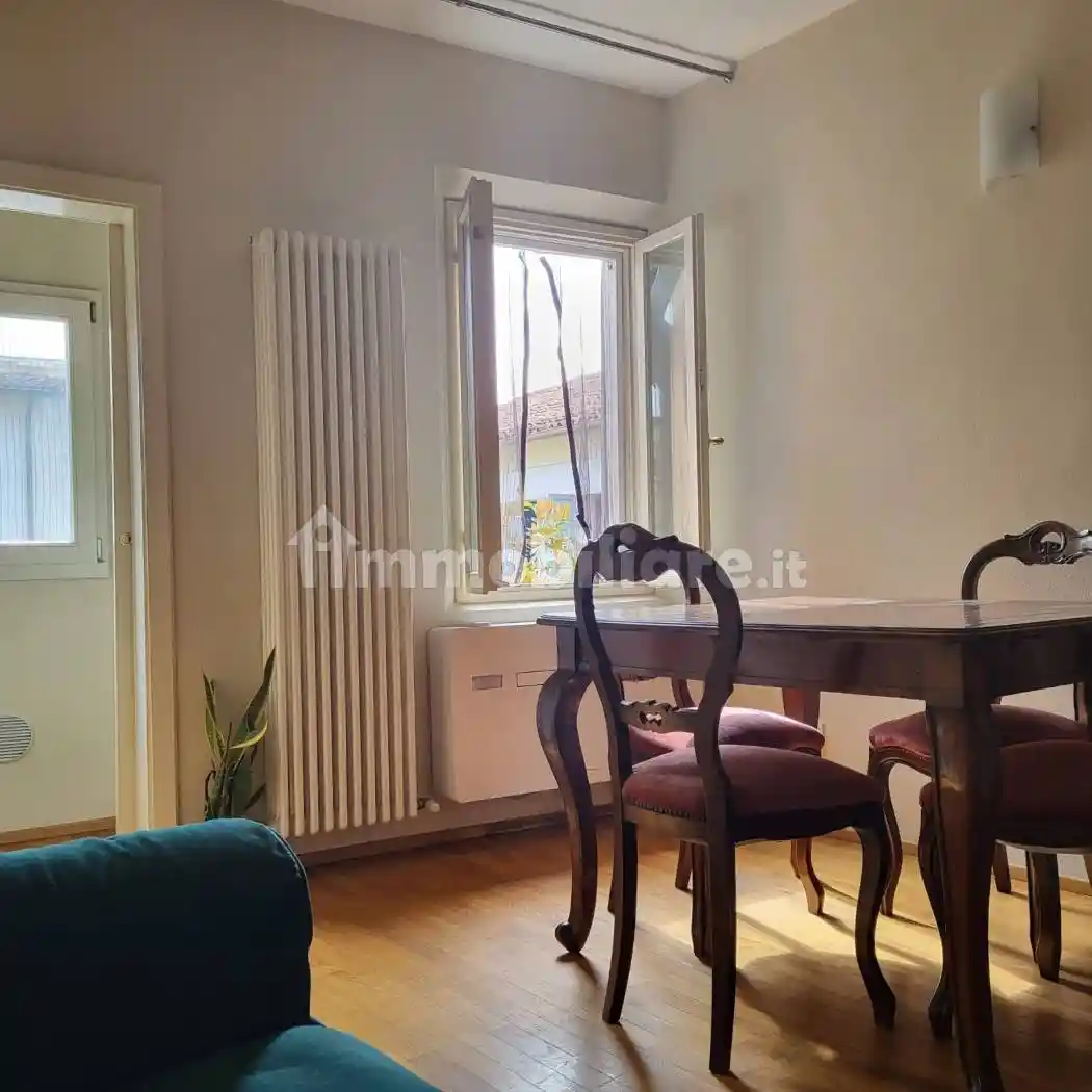 Appartamento in affitto a Modena