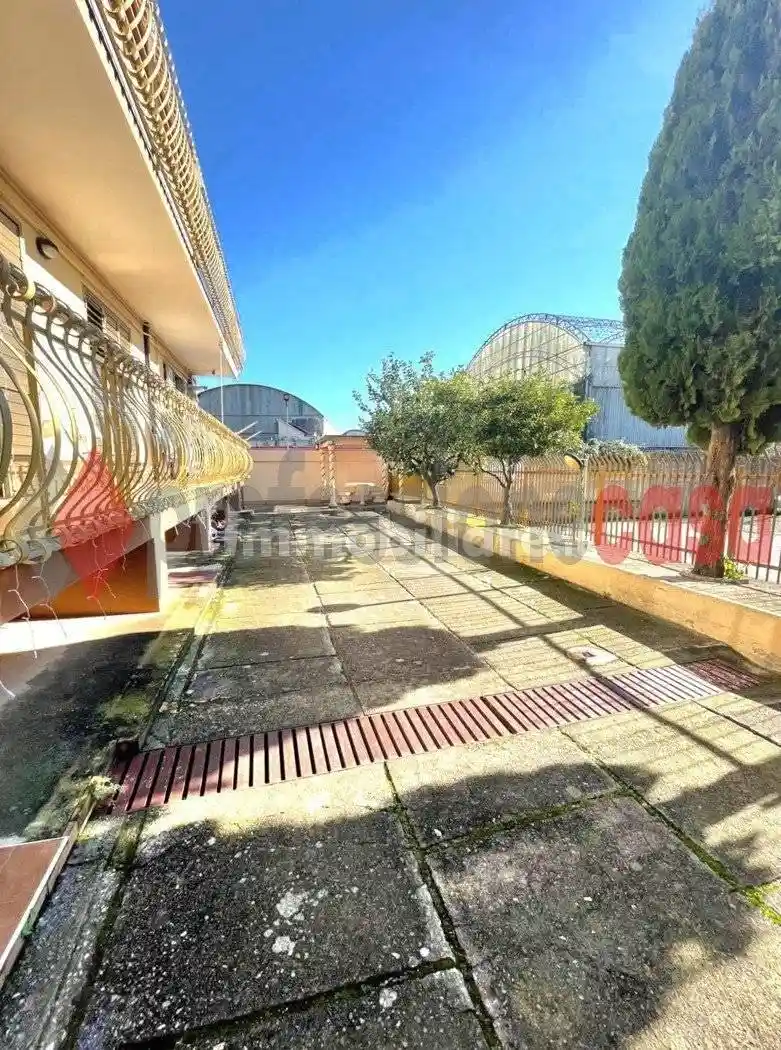 Appartamento in vendita a Salerno