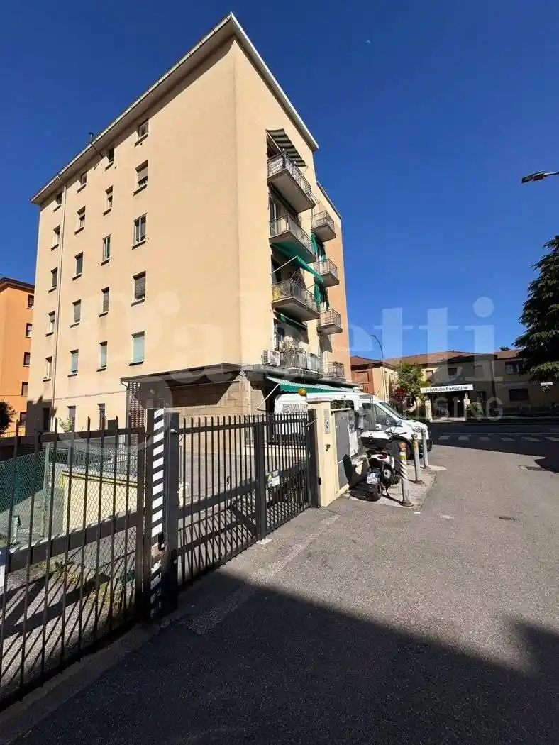 Appartamento in vendita a Bologna