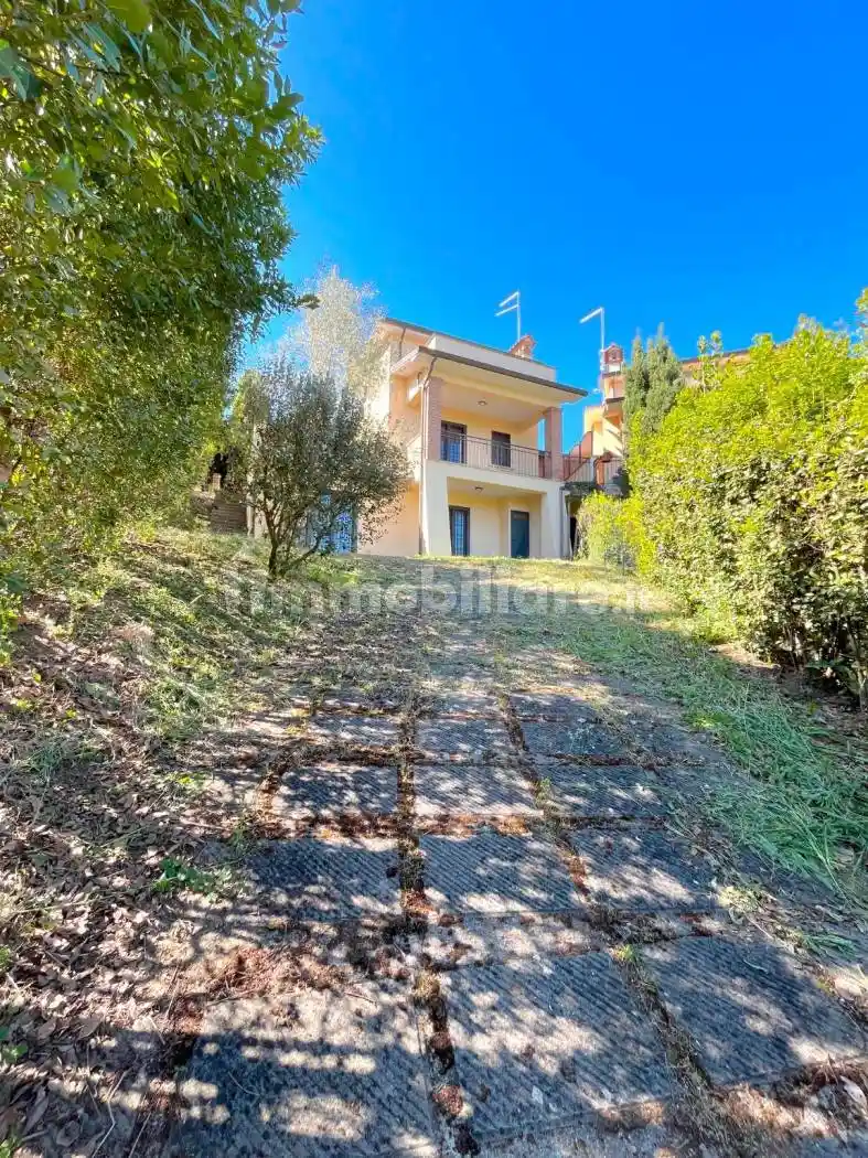 Villetta a schiera in vendita a Rignano Flaminio
