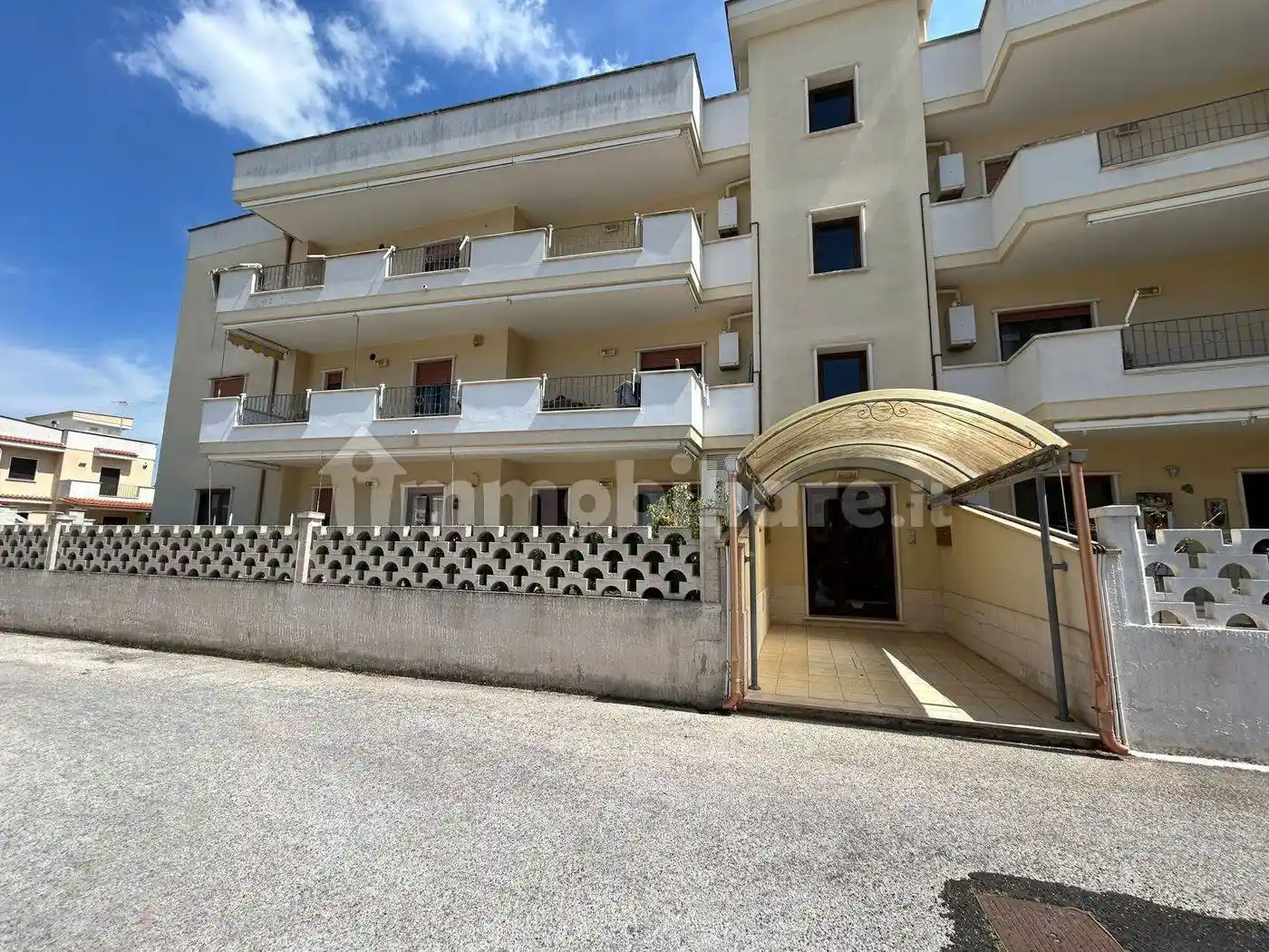 Appartamento in vendita a Leporano