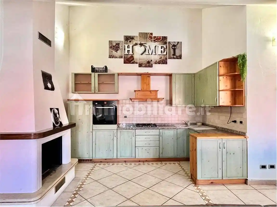 Appartamento in vendita a Limbiate