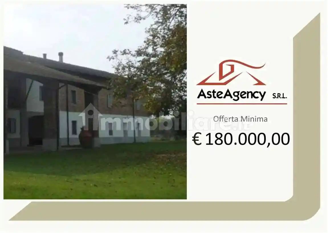 Casa indipendente in vendita a Caselle Landi