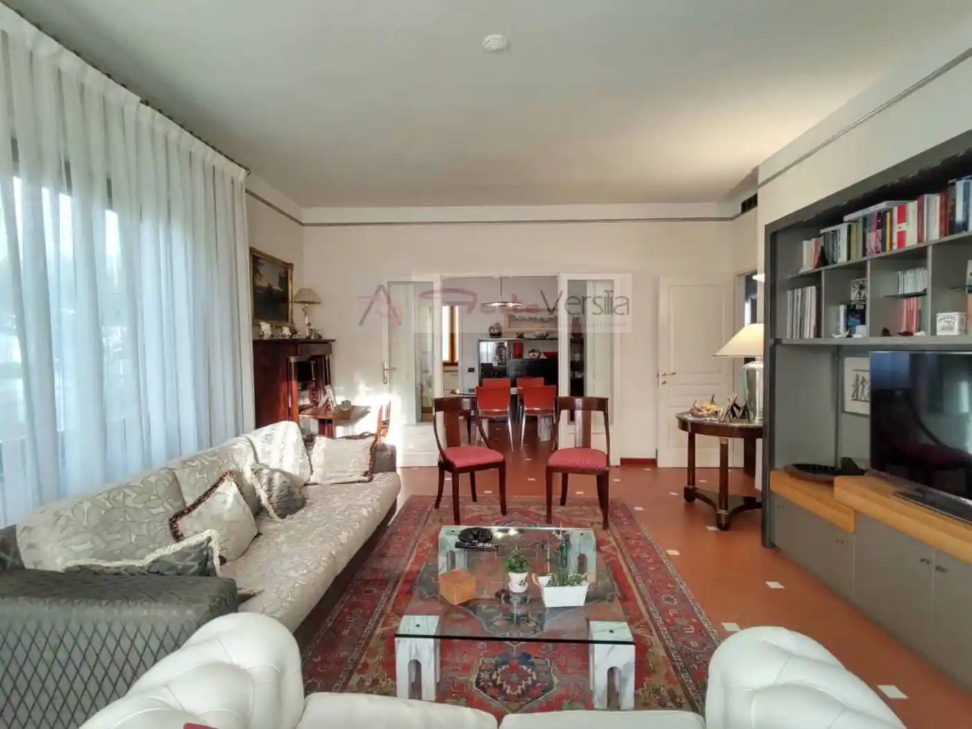 Casa indipendente in vendita a Massa