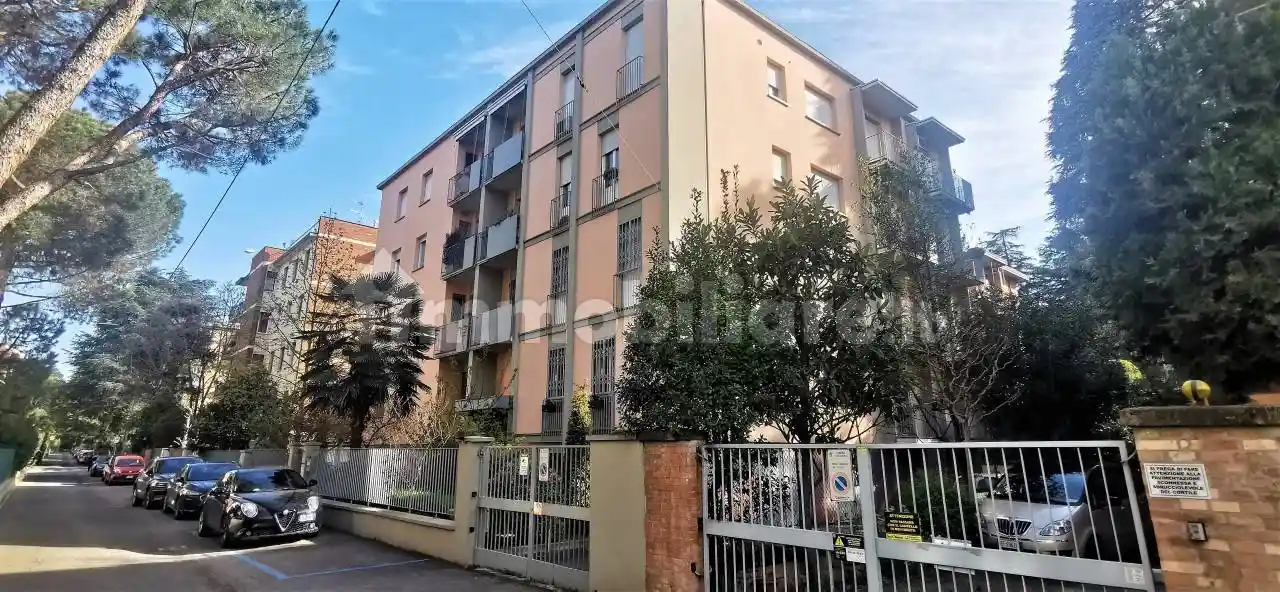 Appartamento in affitto a Bologna