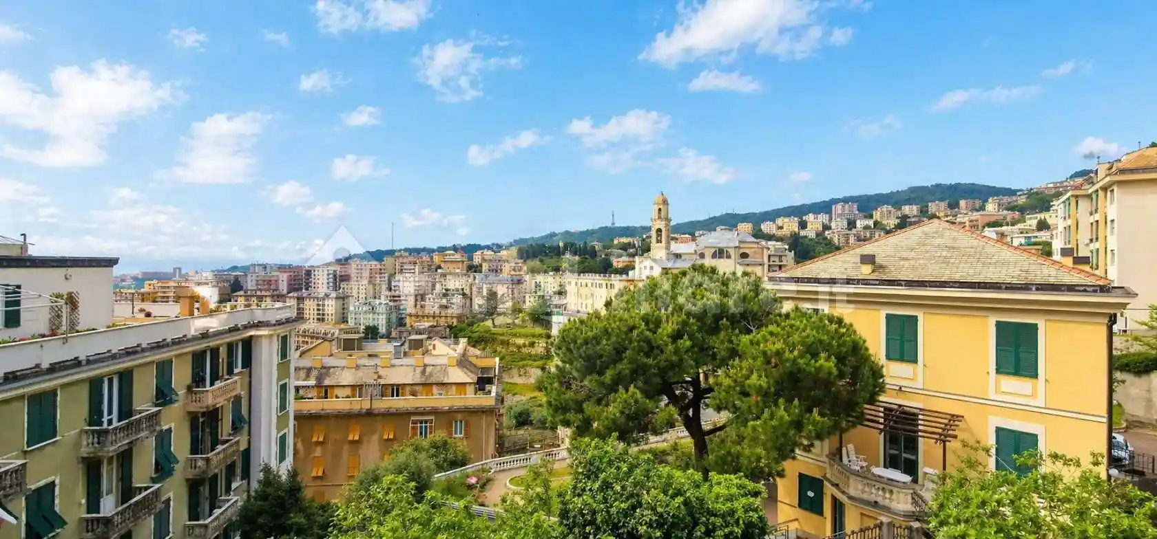 Appartamento in vendita a Genova