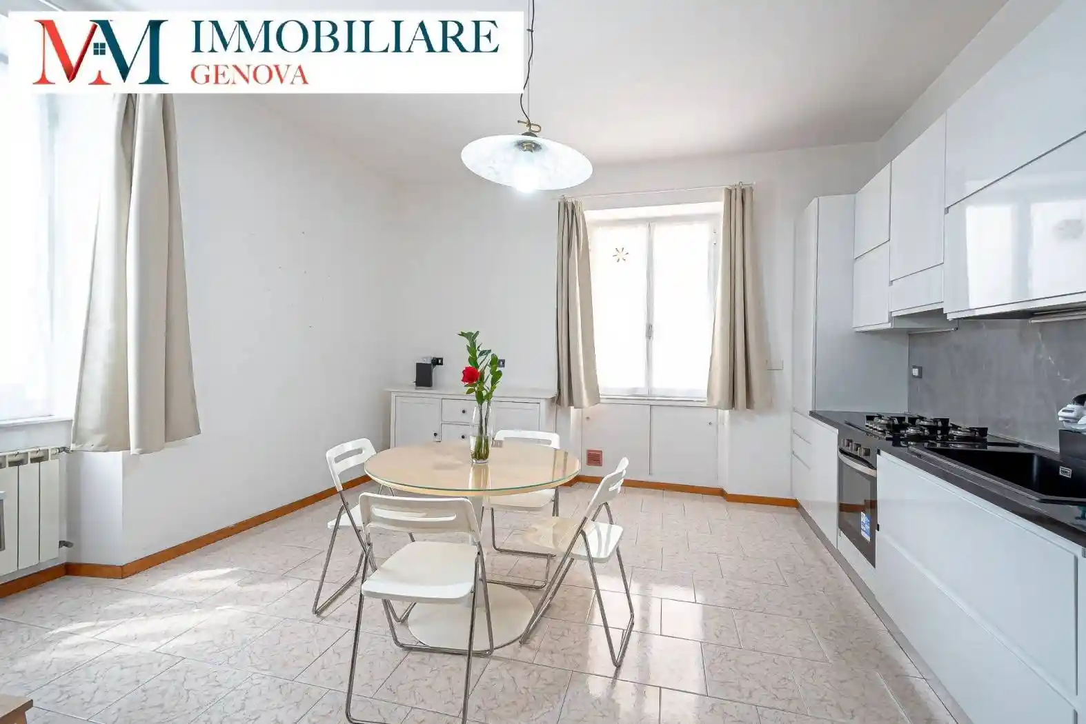 Appartamento in vendita a Genova