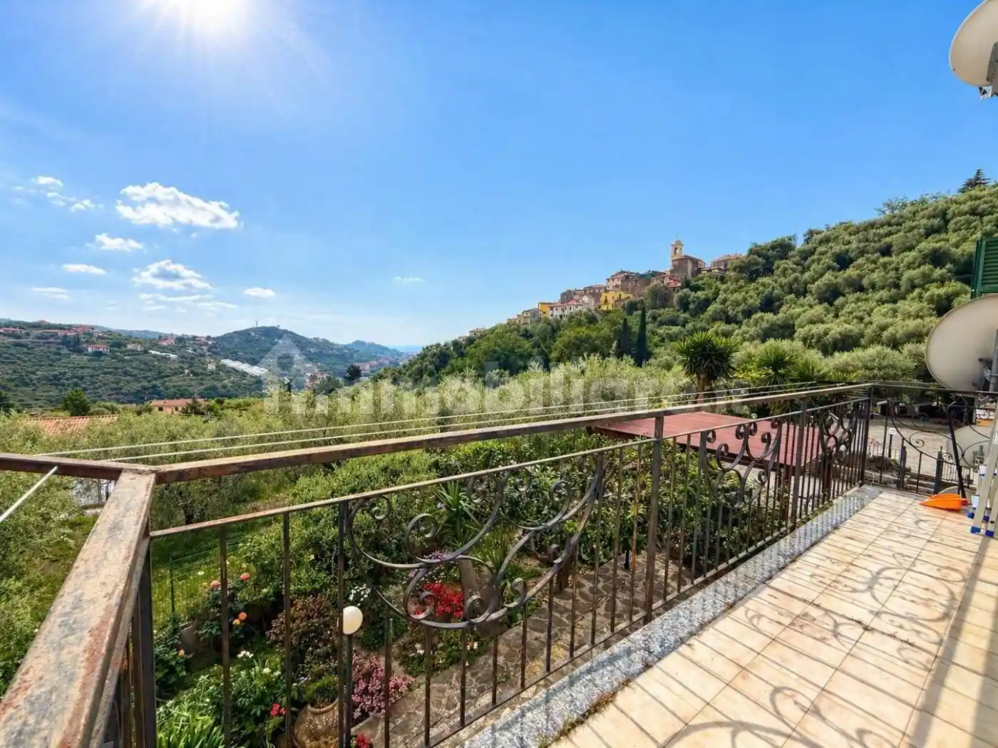 Appartamento in vendita a Imperia