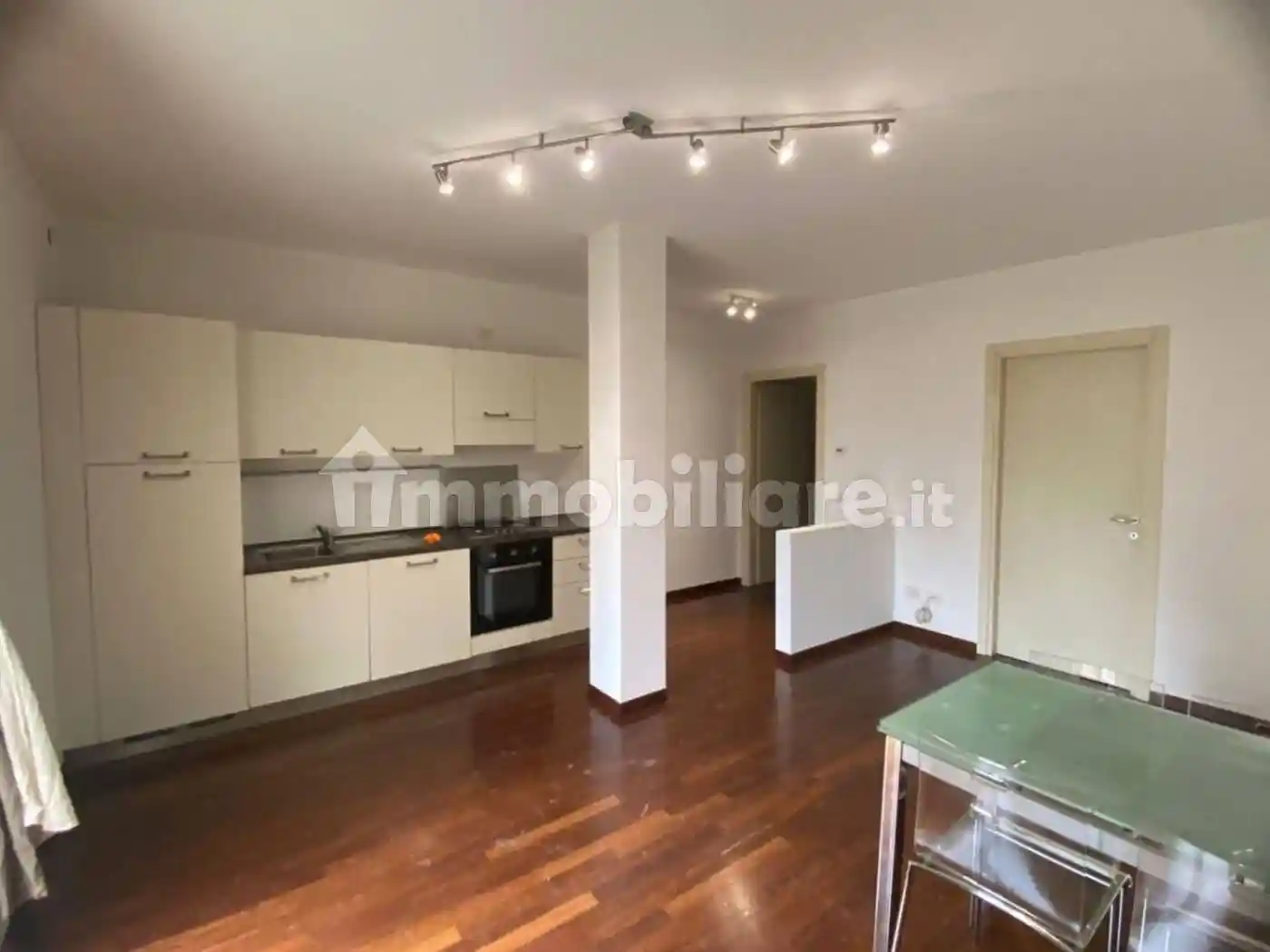 Appartamento in vendita a Piacenza