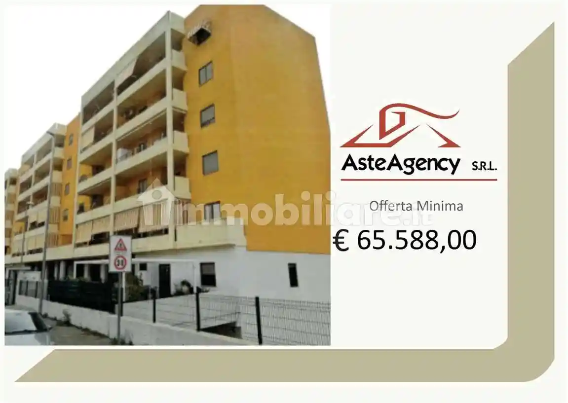 Appartamento in vendita a Taranto