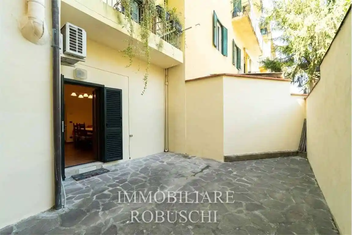 Appartamento in vendita a Livorno