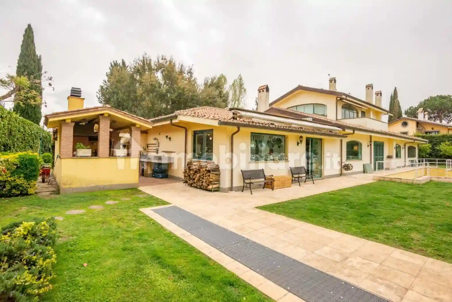 Villa - foto 3