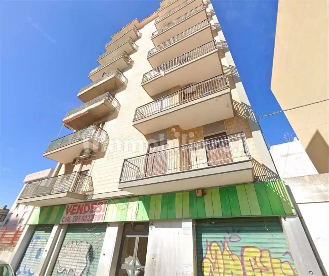 Appartamento in vendita a Taranto