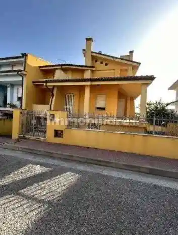 Villa in vendita a Abbasanta