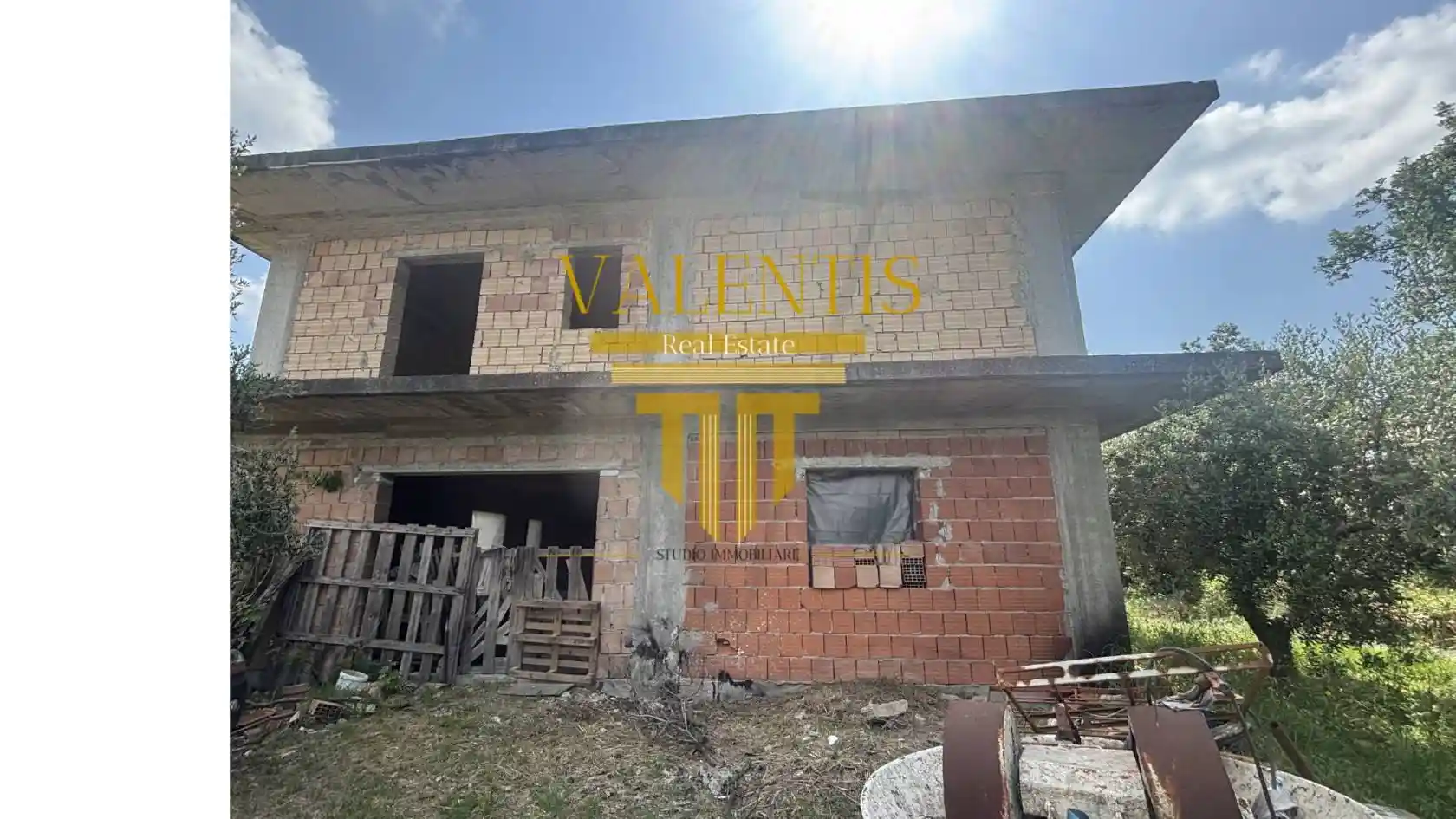 Villa in vendita a Santi Cosma e Damiano