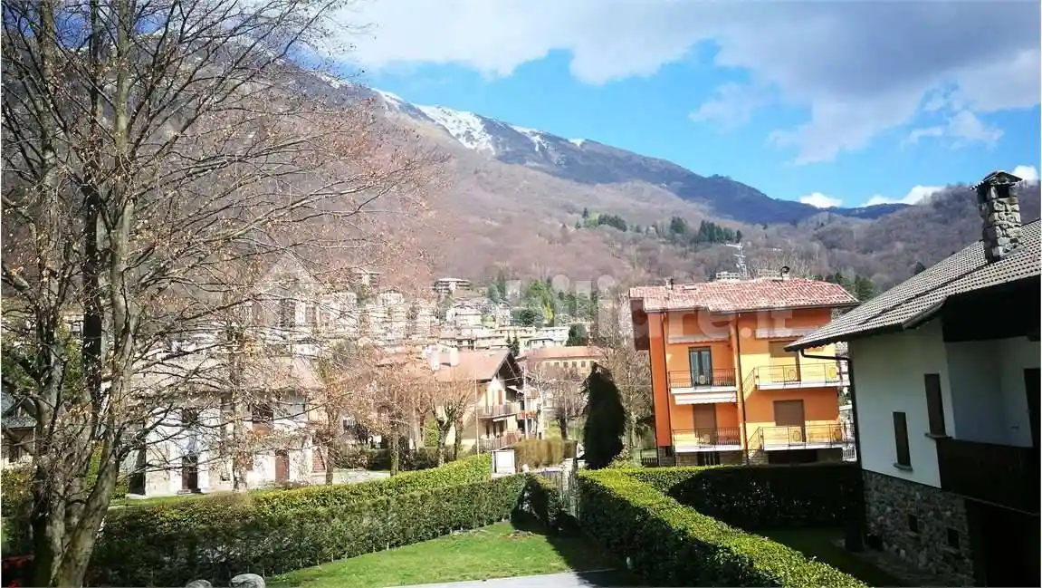 Appartamento in vendita a Barzio