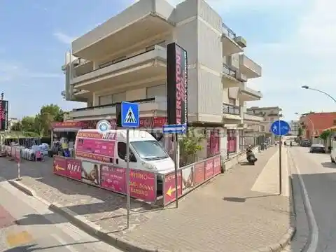 Appartamento in vendita a Mondragone
