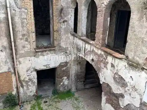 Villa in vendita a Mondragone