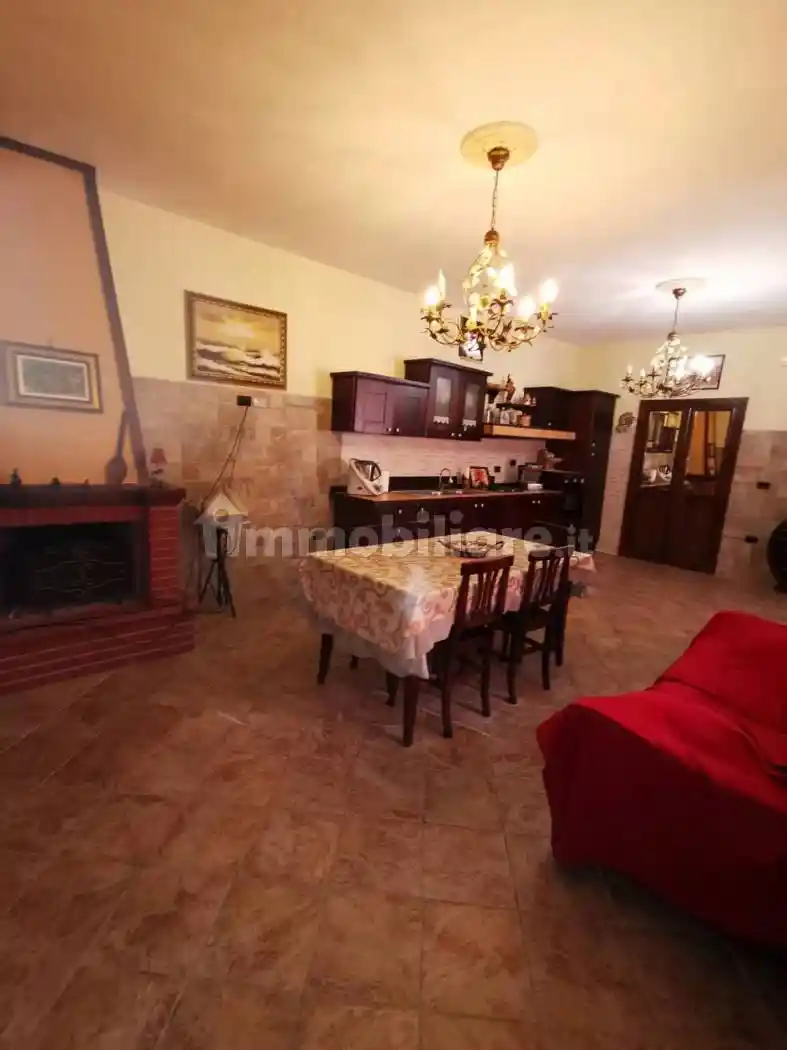 Villa in vendita a Mondragone