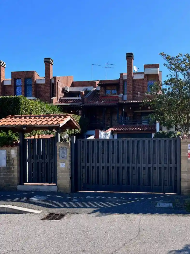 Villetta a schiera in vendita a Roma