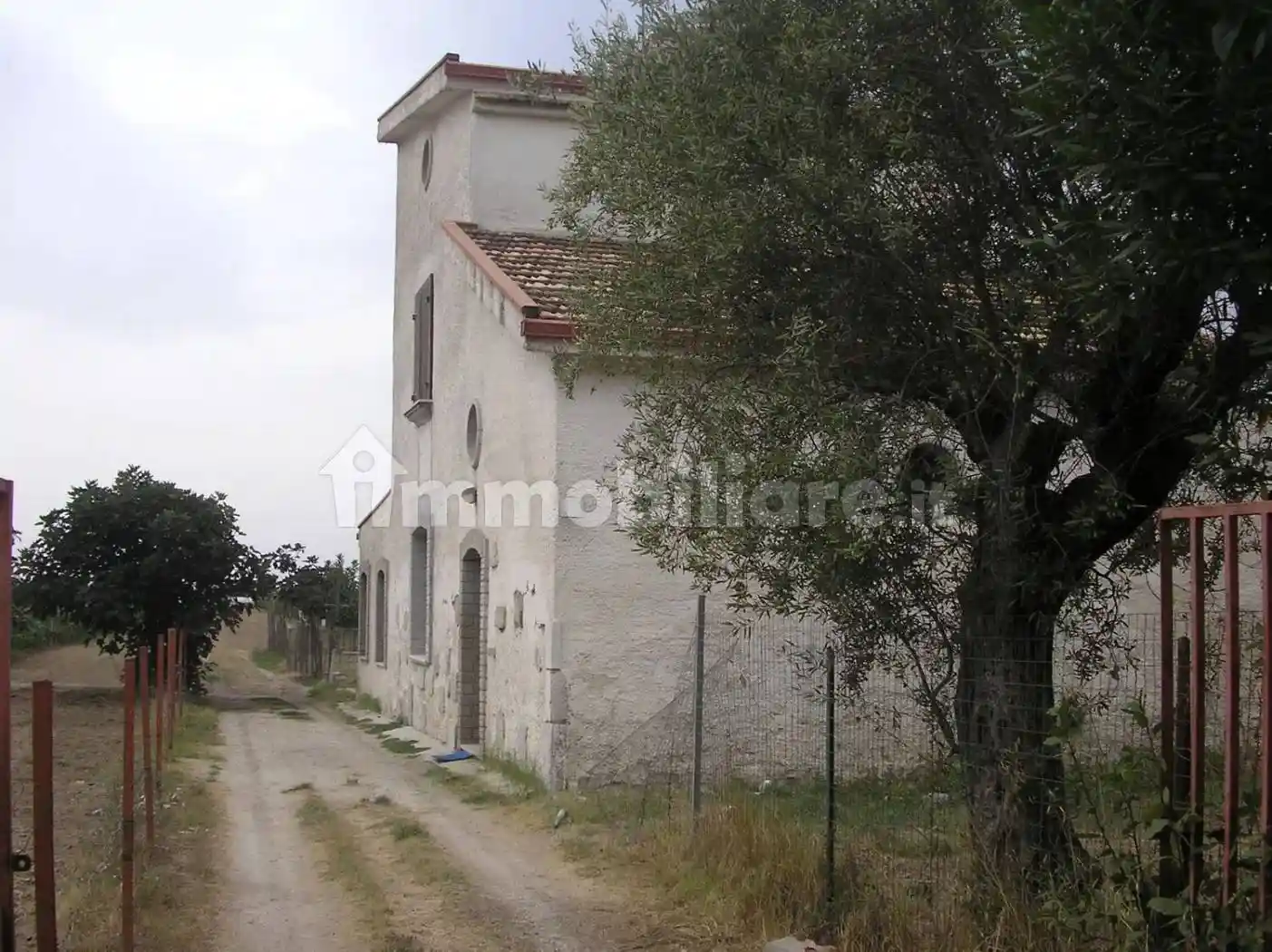 Rustico - Casale in vendita a Mondragone